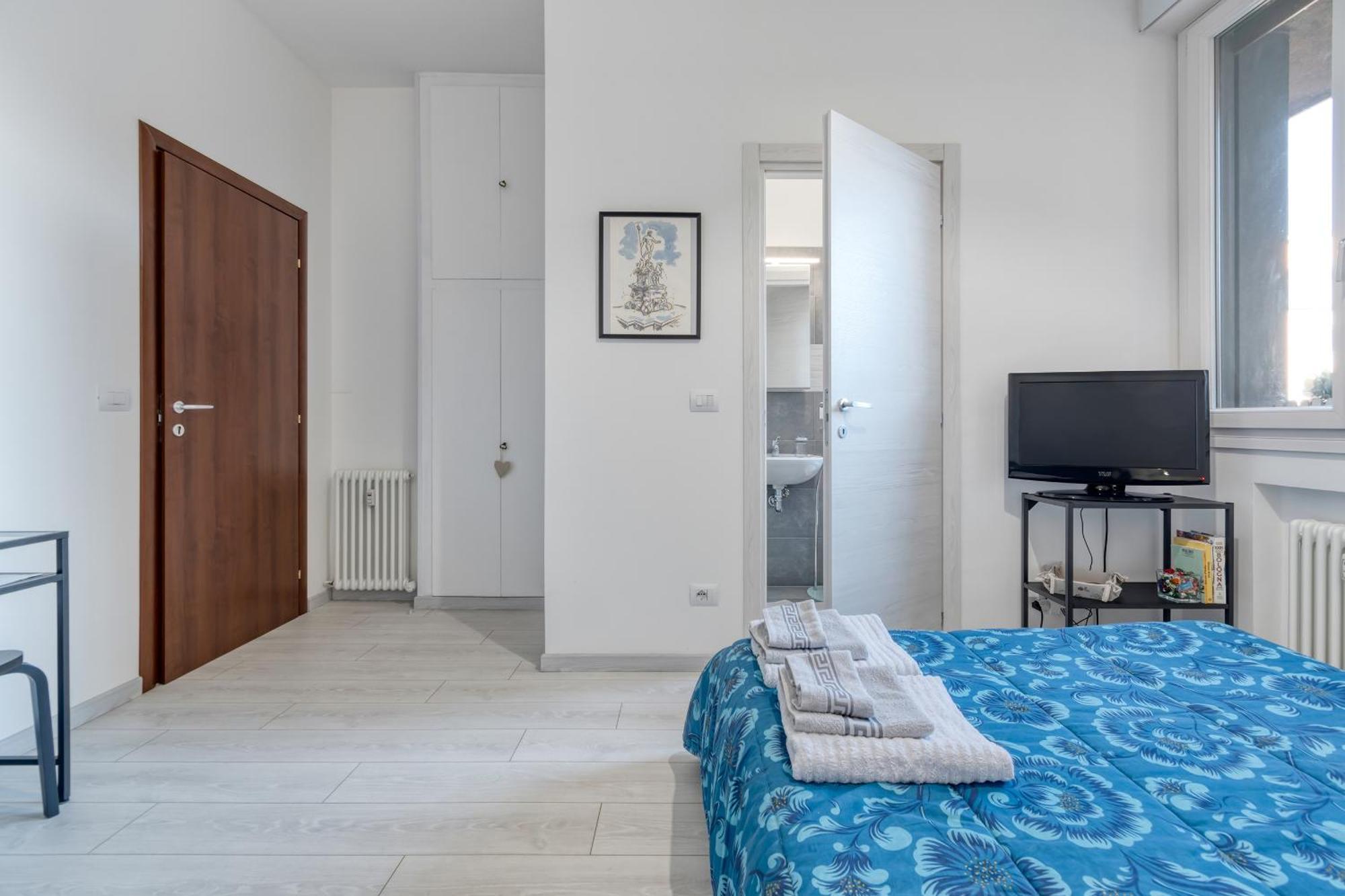 Sweet Home — Photos 2